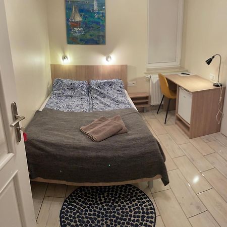 Olkuska 107 A Panzió Gdynia Kültér fotó